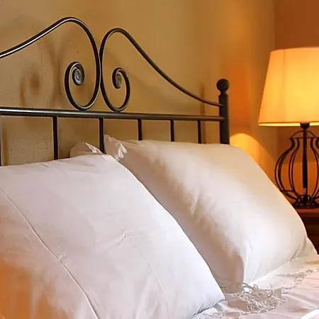 Del Sale Bed & Breakfast Soglio (Genoa)